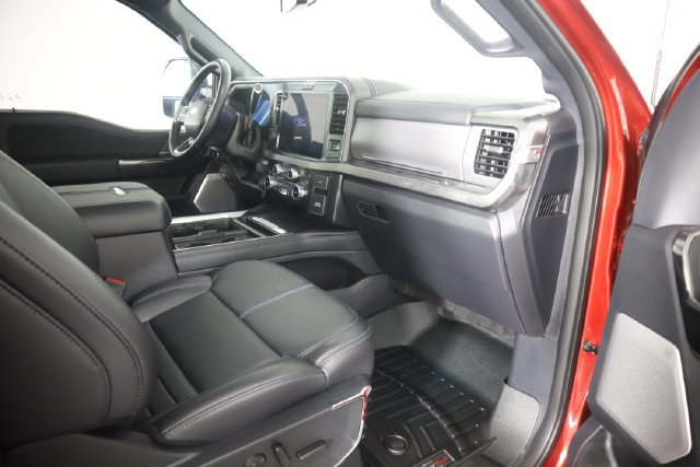 Used 2025 Ford F250 Platinum w/ Tremor Off-Road Package AWD/4WD image 76