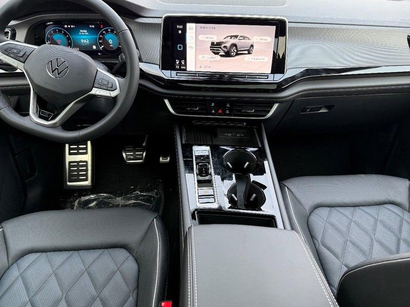 New 2026 Volkswagen Atlas Cross Sport SEL Premium R-Line image 6