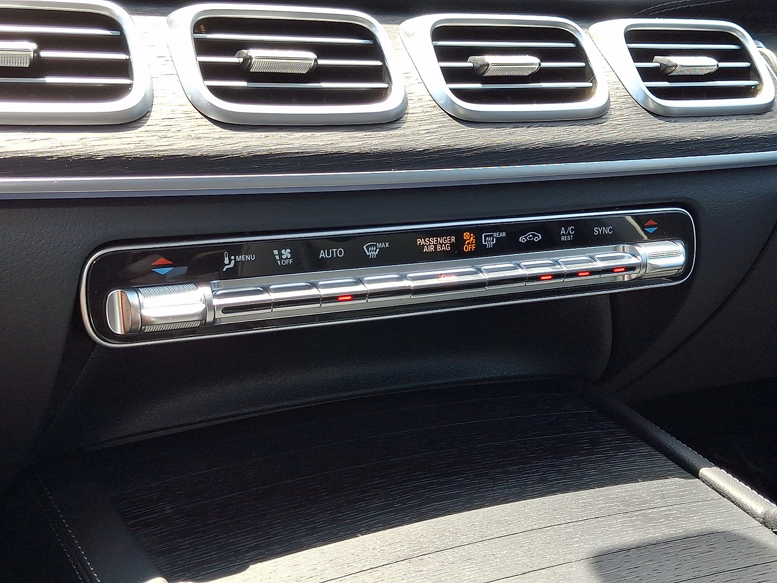 Certified 2026 Mercedes-Benz GLE 350 4MATIC image 17