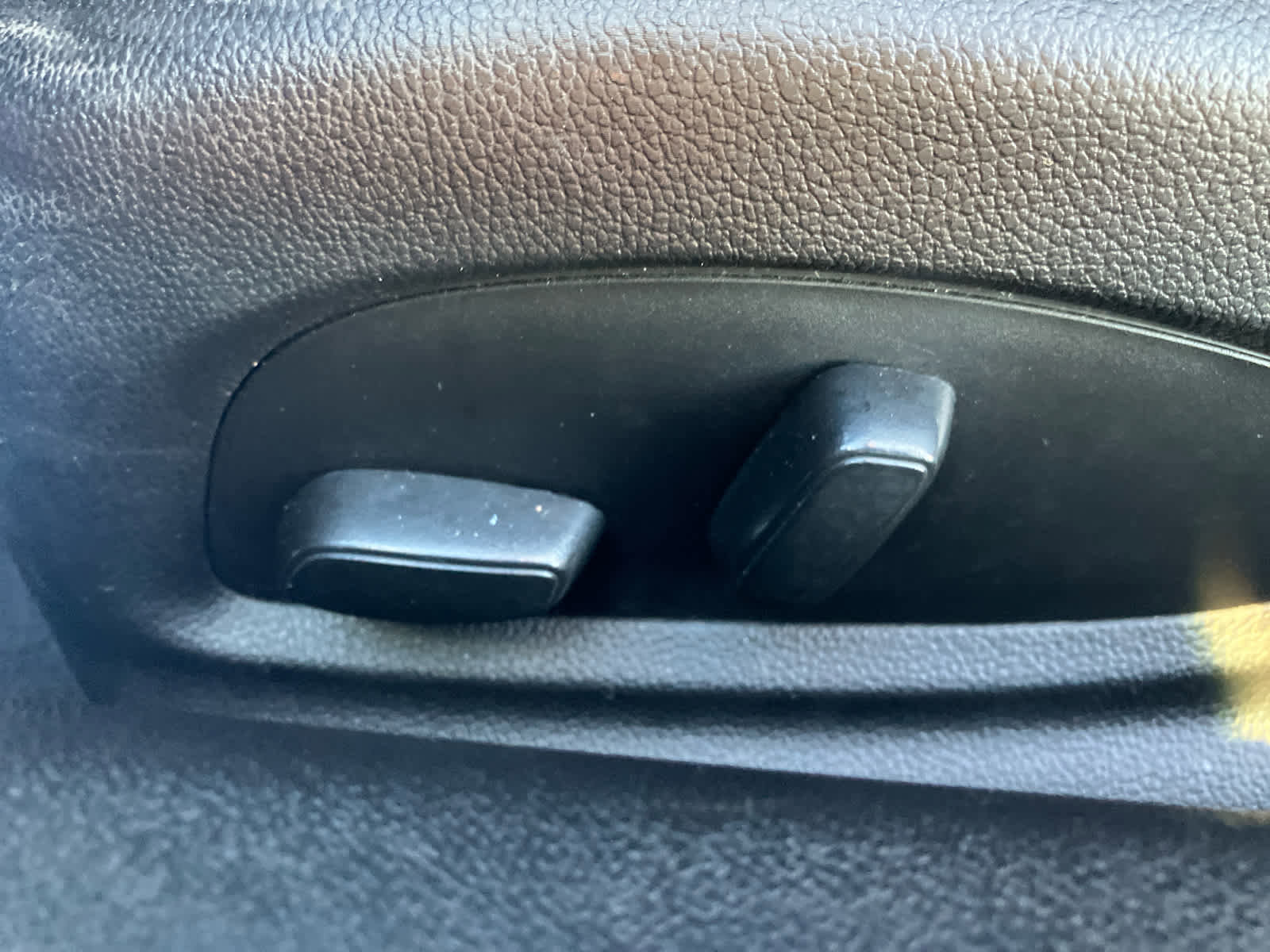 Used 2023 Chevrolet Camaro LT image 11