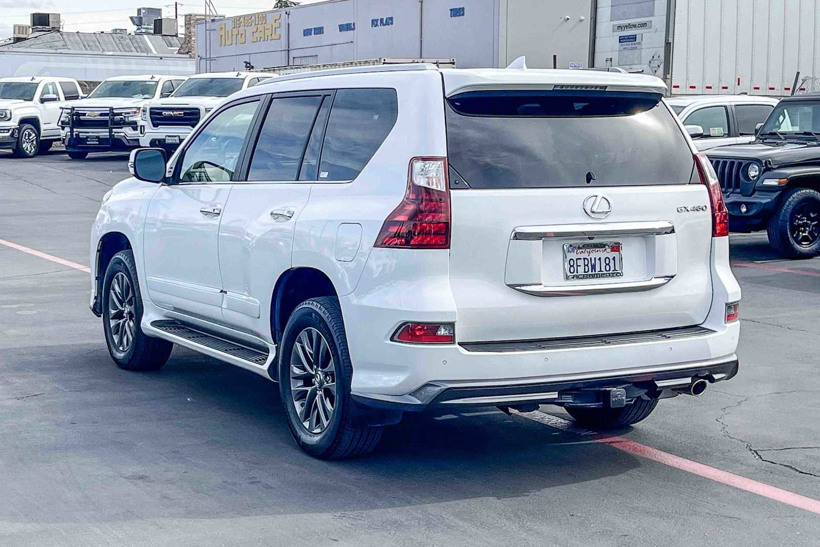 Used 2018 Lexus GX 460 Premium image 2