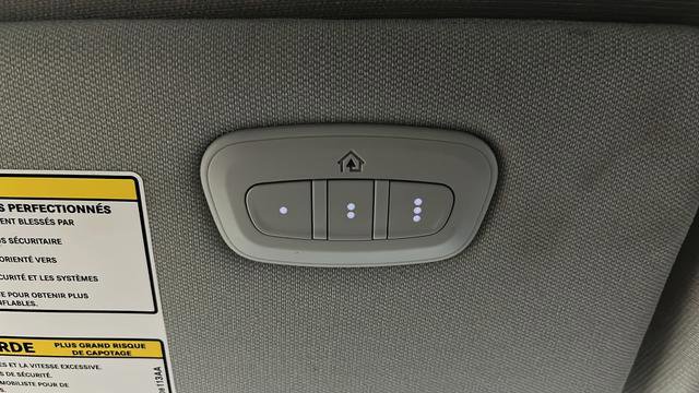 Used 2021 Jeep Cherokee Limited AWD/4WD image 37
