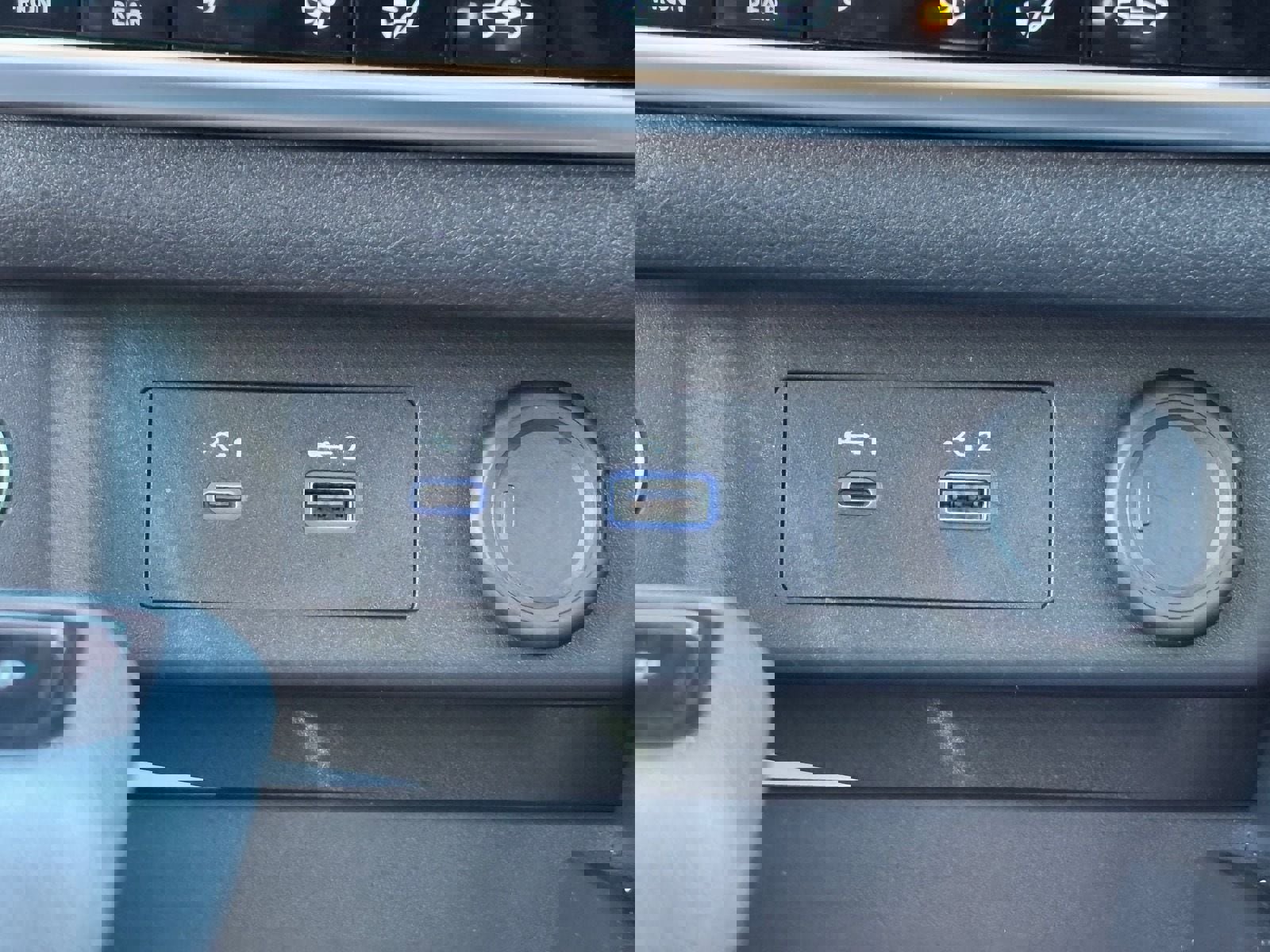 Certified 2023 Nissan Rogue SV image 25