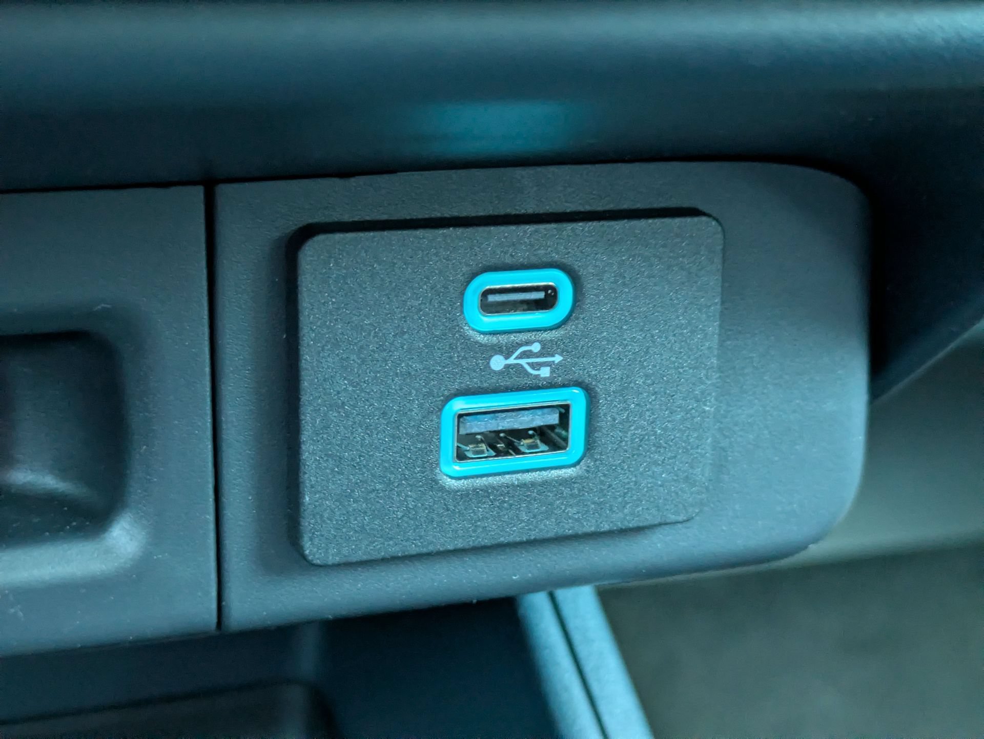 New 2024 Ford Maverick Tremor w/ Tremor Off-Road Package AWD/4WD image 25