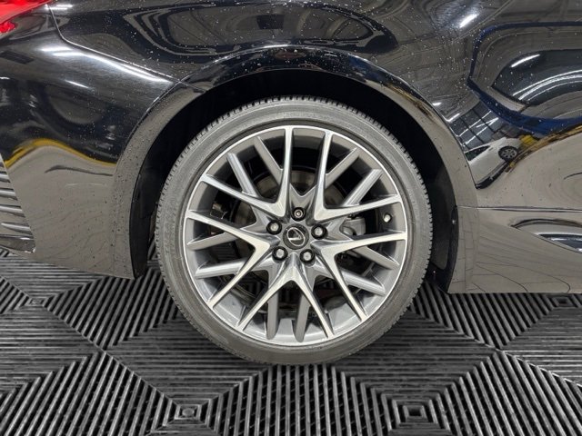 Used 2018 Lexus RC 300 AWD image 32