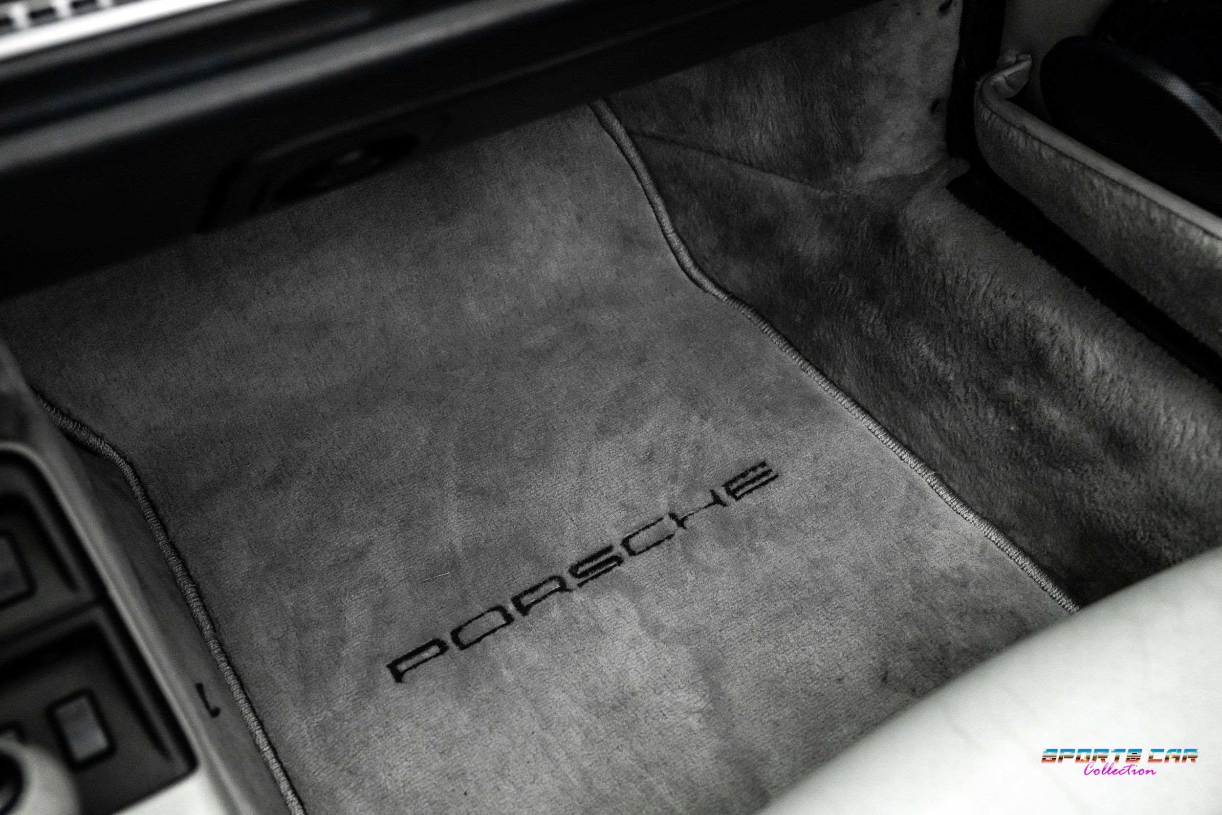 Used 1995 Porsche 911 Cabriolet image 23