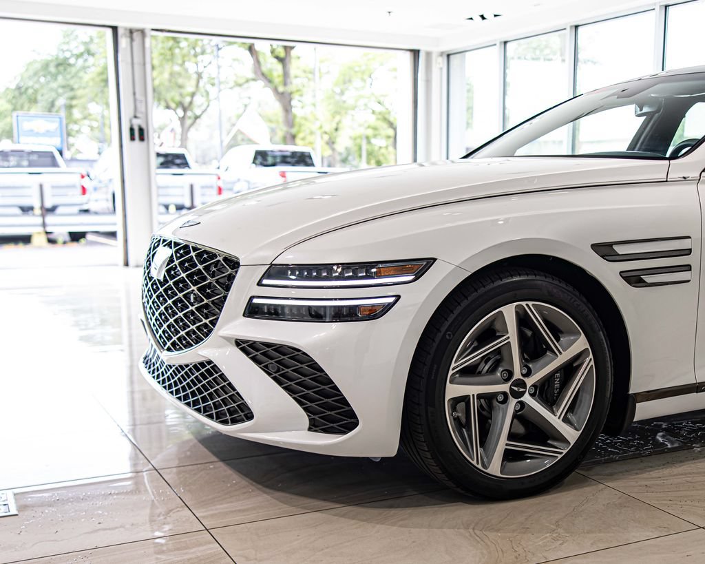 Used 2025 Genesis G80 3.5T Sport AWD/4WD image 4