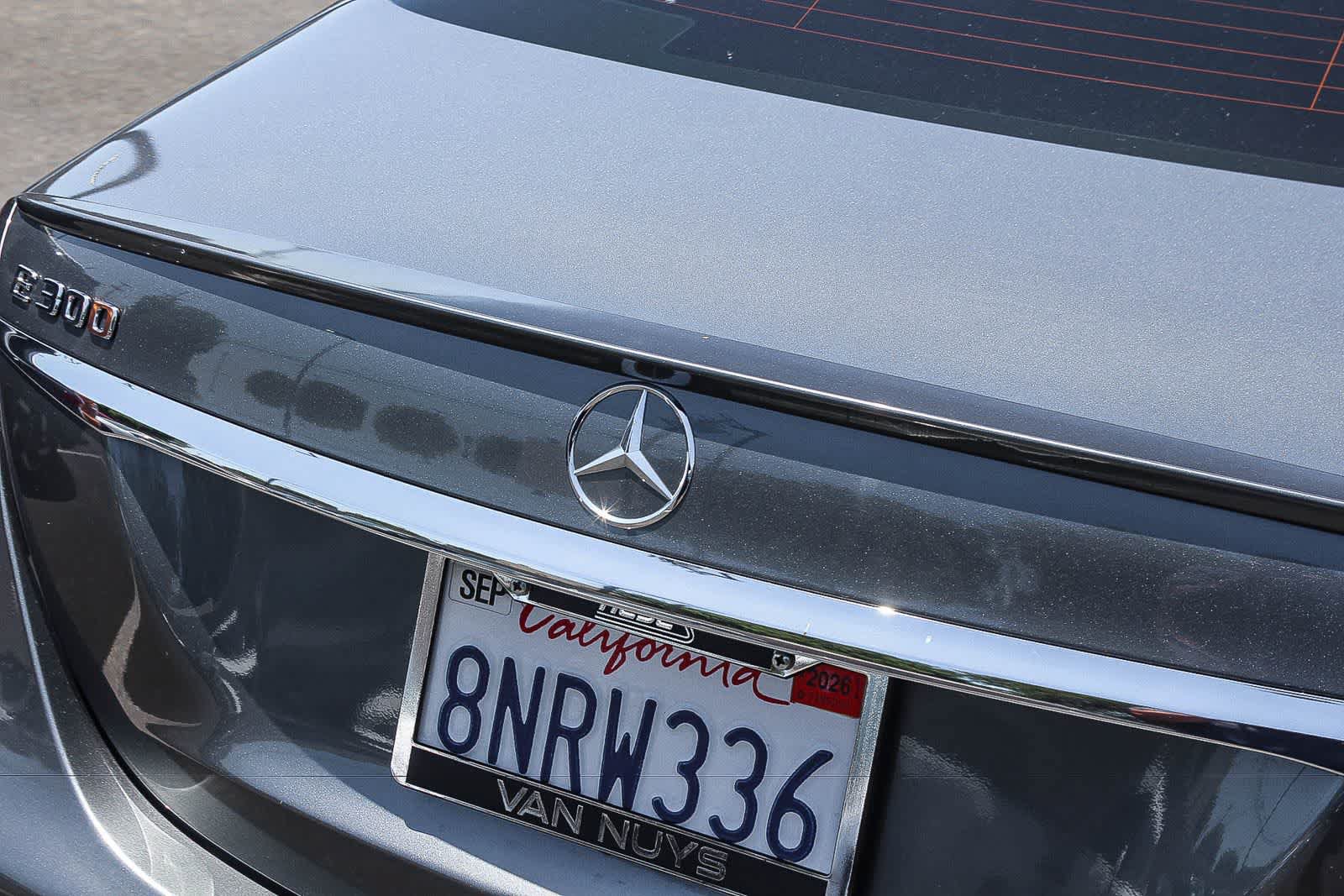Used 2017 Mercedes-Benz E 300 image 9