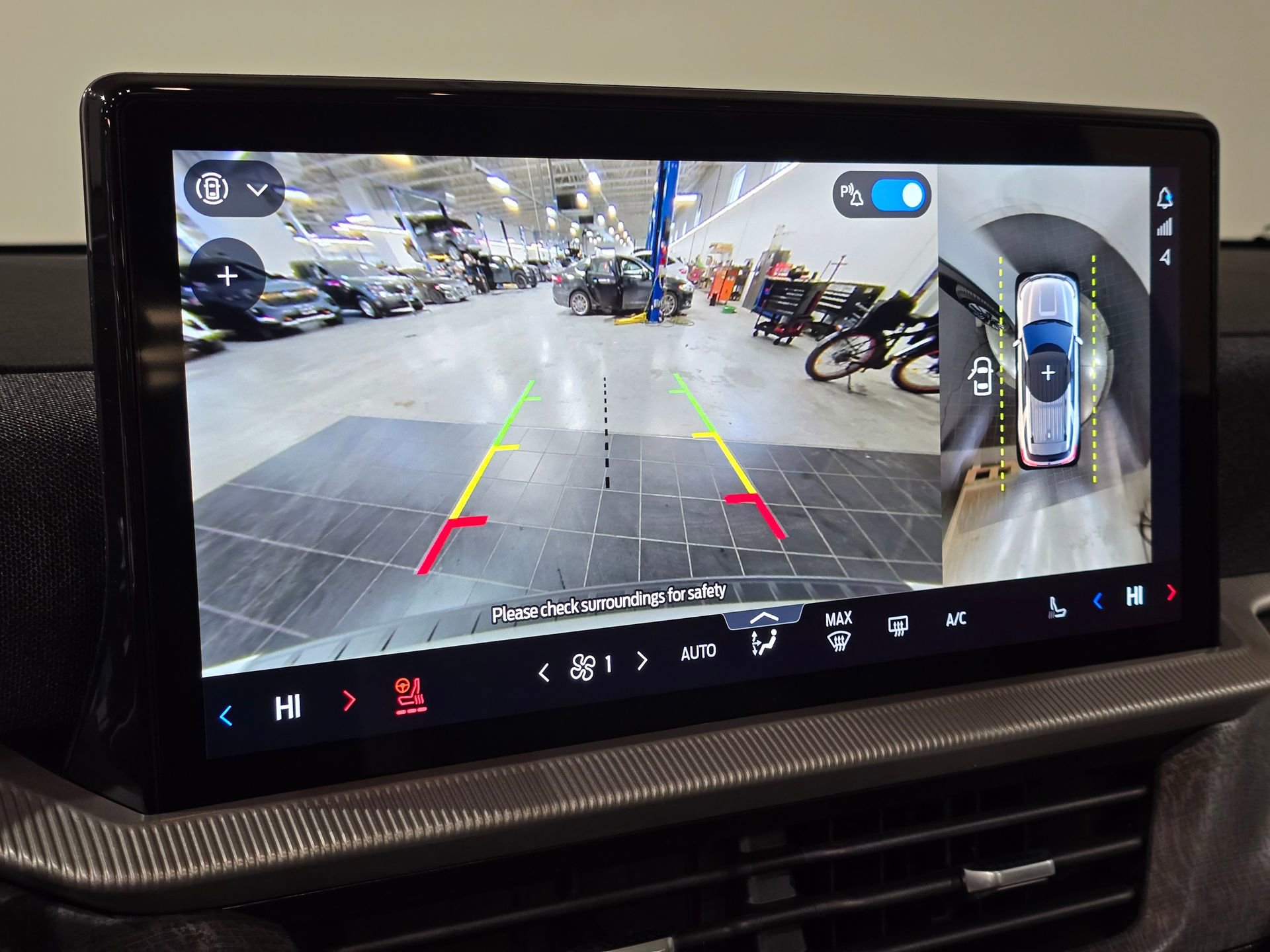 New 2026 Ford Explorer Platinum w/ LUX Leather Package image 31