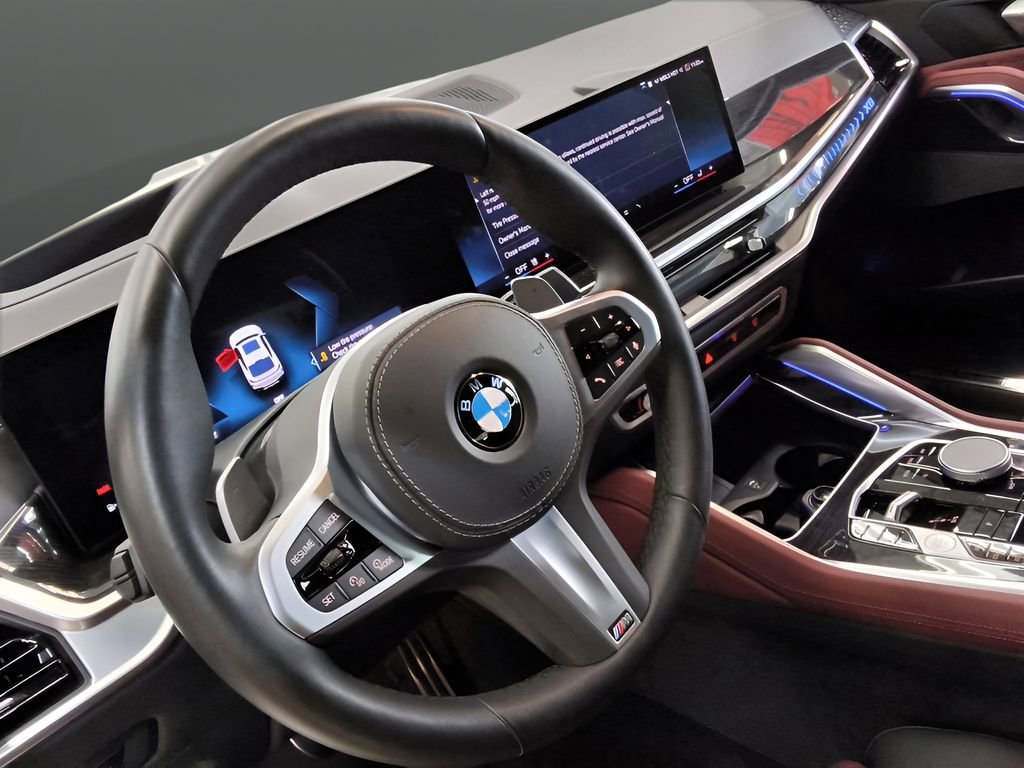 Used 2026 BMW X6 xDrive40i AWD/4WD image 15
