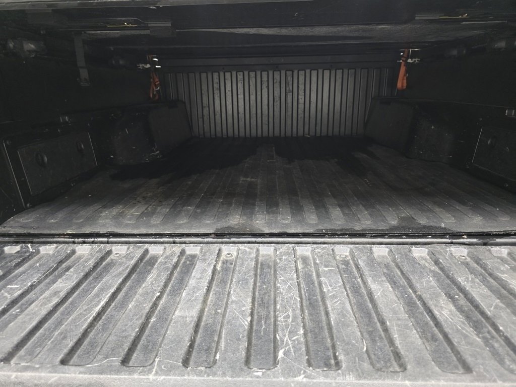 Used 2017 Toyota Tacoma SR5 image 16