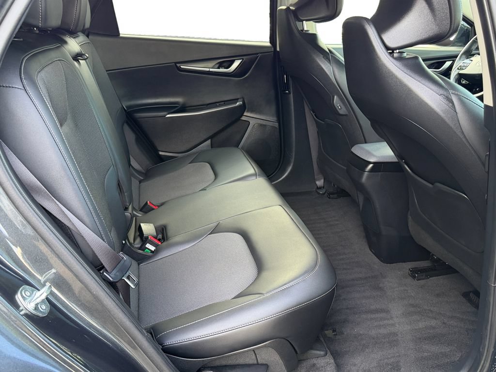 Certified 2024 Kia EV6 Light AWD/4WD image 9