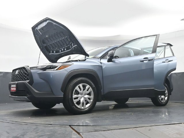 Certified 2023 Toyota Corolla Cross L AWD/4WD image 43