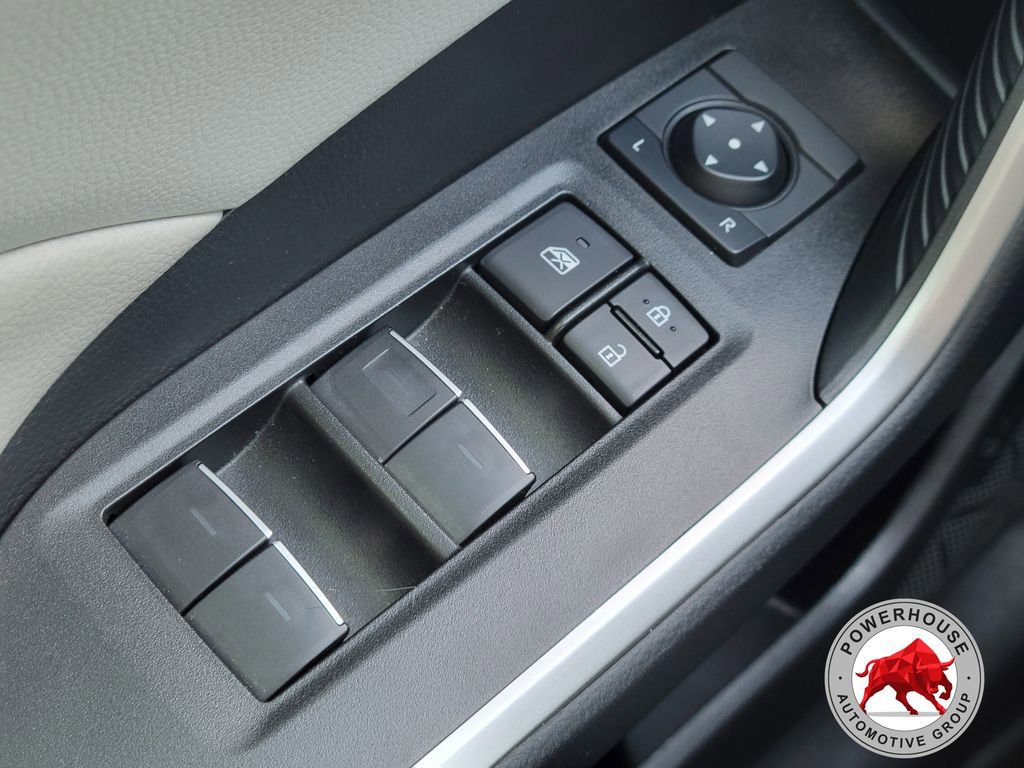 Used 2023 Toyota RAV4 XLE w/ Convenience Package FWD image 28