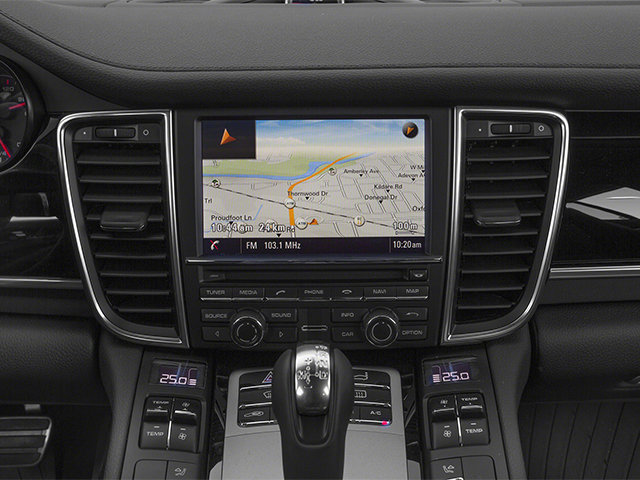 Used 2014 Porsche Panamera S image 20