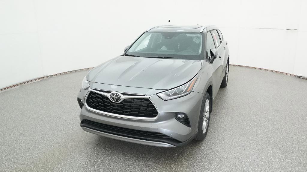New 2026 Toyota Highlander Platinum image 26