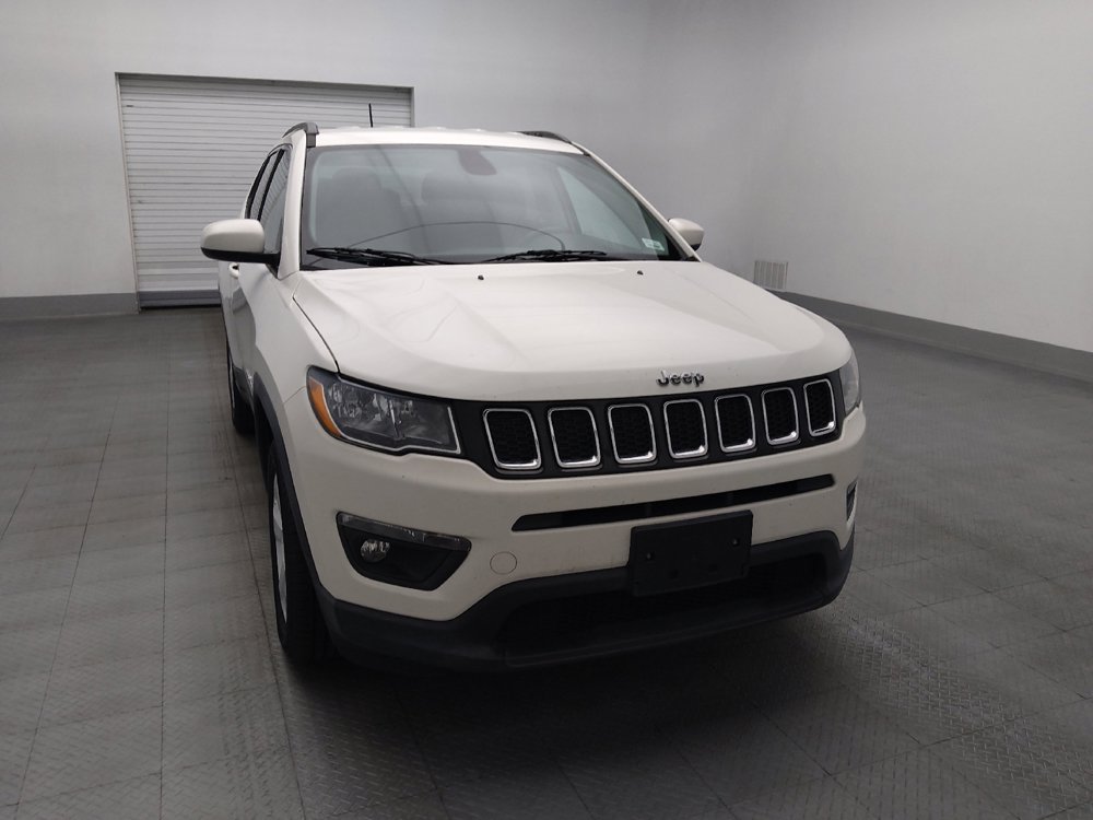Used 2018 Jeep Compass Latitude AWD/4WD image 14