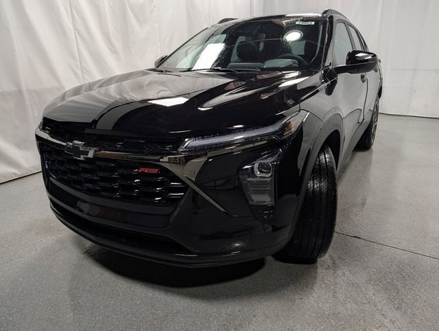 New 2026 Chevrolet Trax RS w/ Sunroof Package image 7