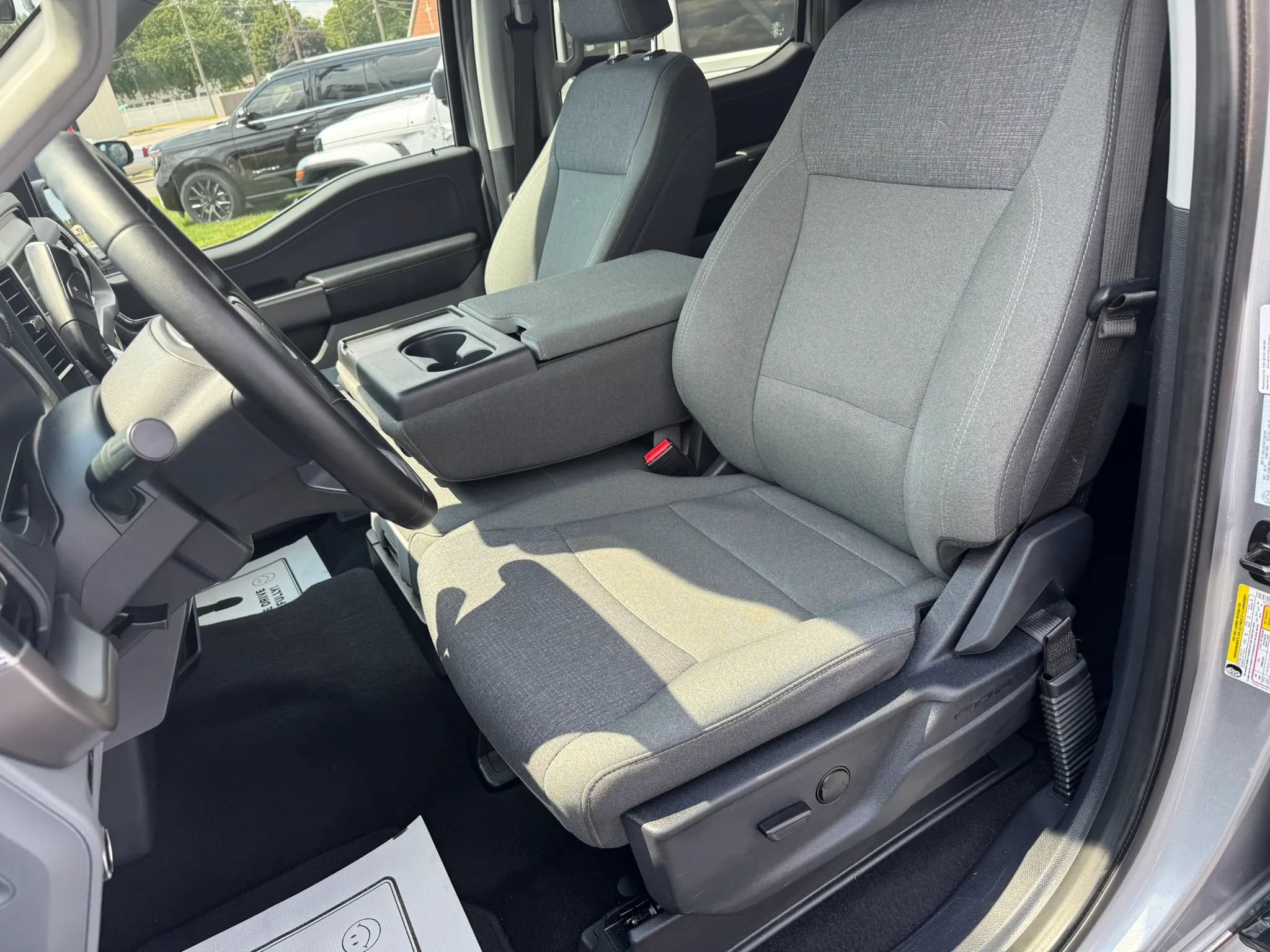 Used 2025 Ford F150 XLT w/ Equipment Group 301A Standard AWD/4WD image 4