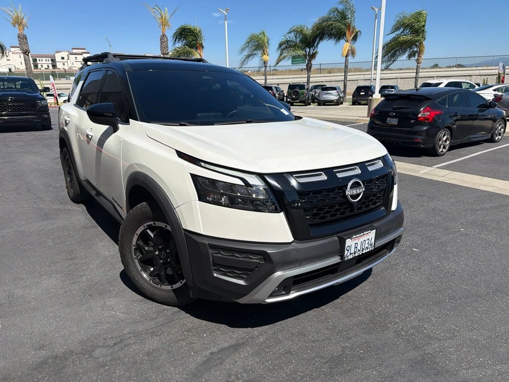 Used 2024 Nissan Pathfinder Rock Creek AWD/4WD image 2