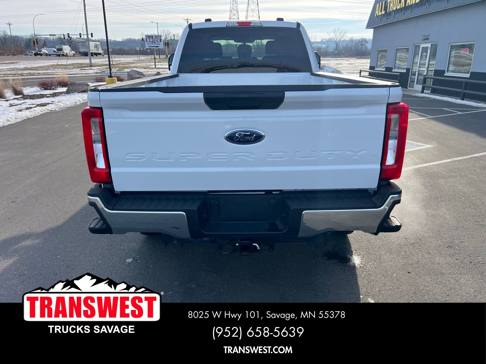 Used 2024 Ford F350 XLT w/ FX4 Off-Road Package image 8