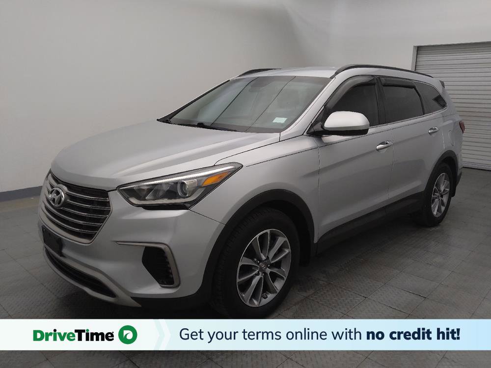 Used 2018 Hyundai Santa Fe SE image 1