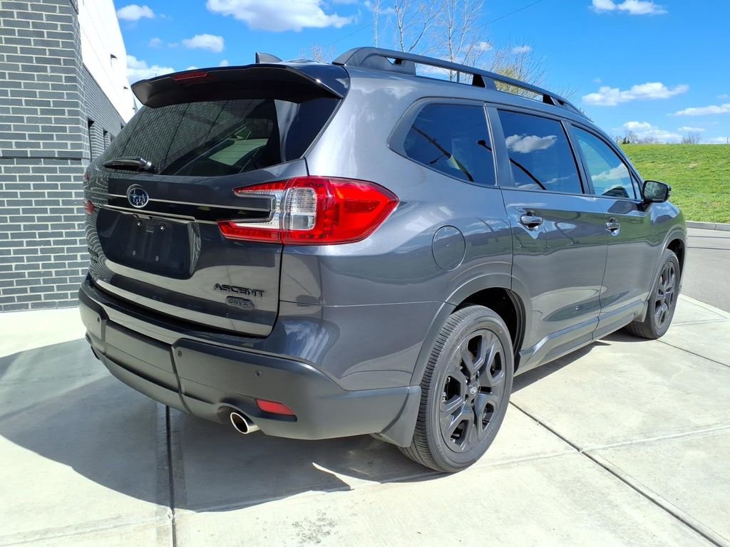 Used 2023 Subaru Ascent Onyx Edition AWD/4WD image 7