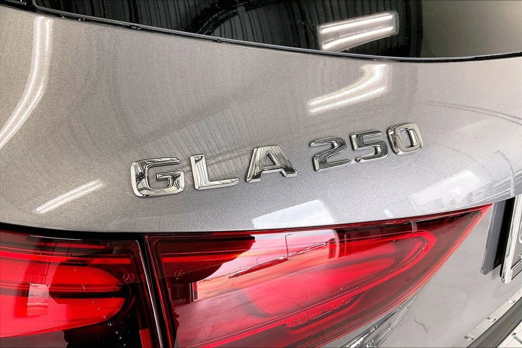 New 2026 Mercedes-Benz GLA 250 image 34
