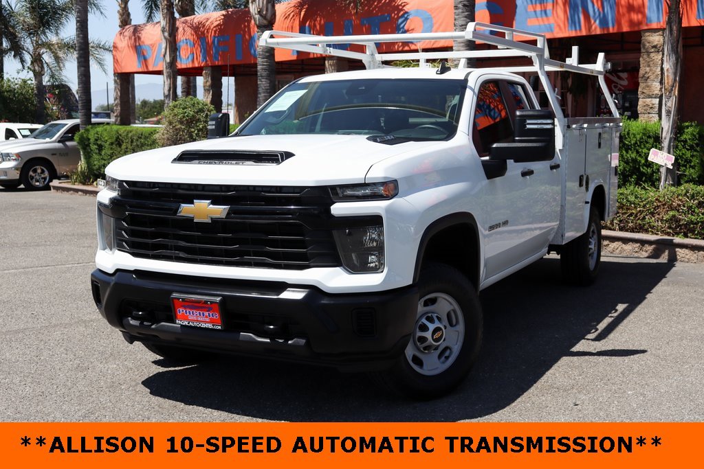 Used 2024 Chevrolet Silverado 2500 W/T w/ WT Convenience Package image 4