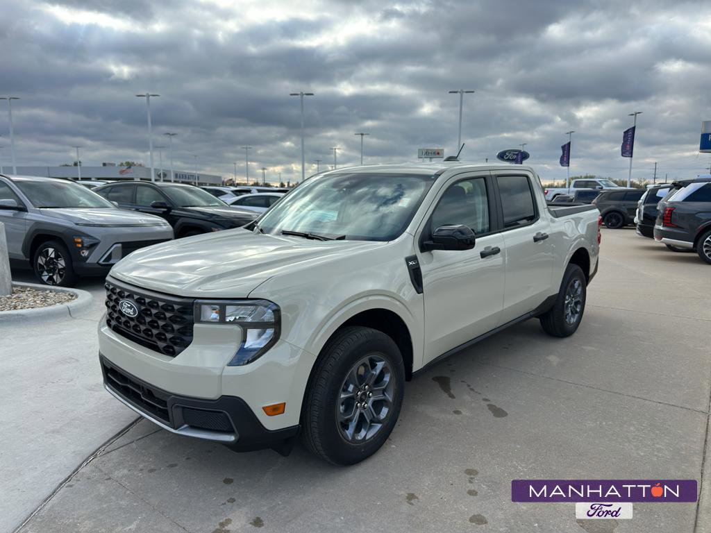 New 2025 Ford Maverick XLT w/ XLT Luxury Package