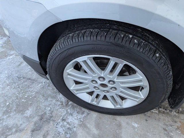 Used 2015 Chevrolet Traverse LT w/ Style and Technology Package image 7