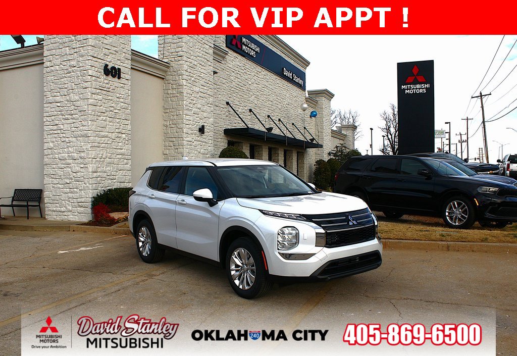 New 2026 Mitsubishi Outlander ES