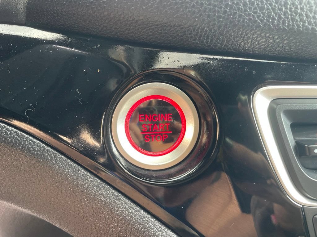 Used 2020 Honda Pilot Black Edition image 11