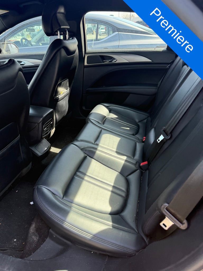 Used 2017 Lincoln MKZ Premiere image 10