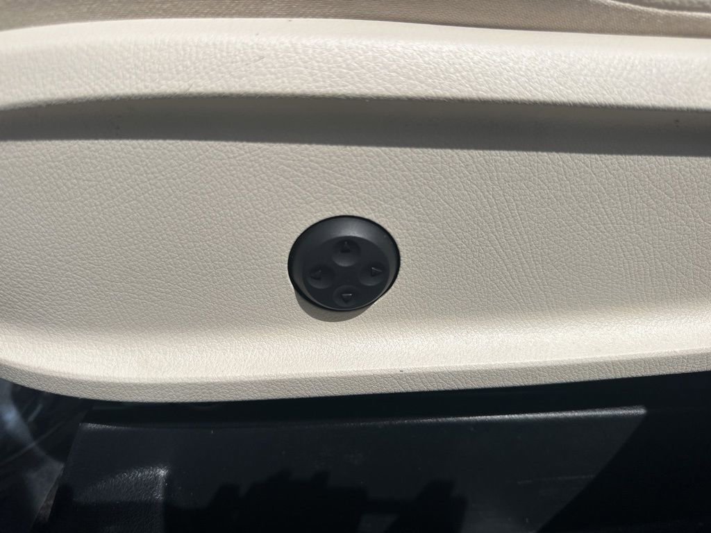 Used 2025 Mercedes-Benz GLA 250 image 10