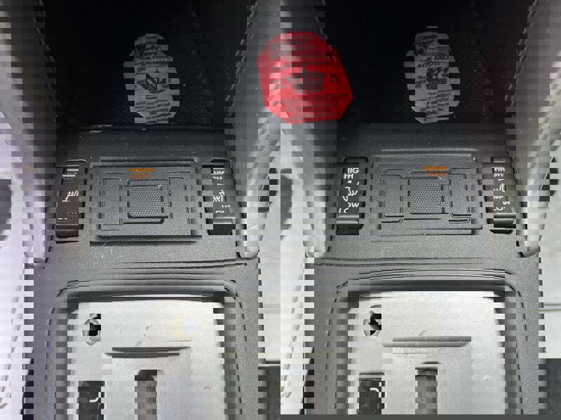 Used 2014 Subaru Forester 2.5i Premium w/ All-Weather Package image 17