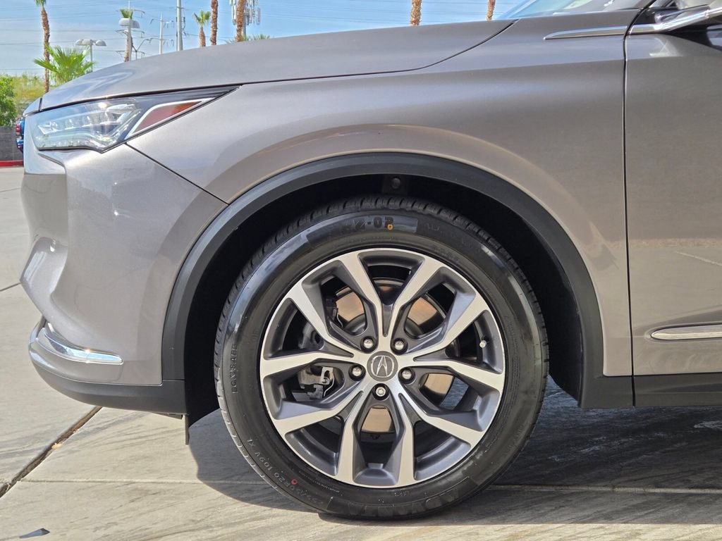 Certified 2024 Acura MDX FWD w/ Technology Package image 11