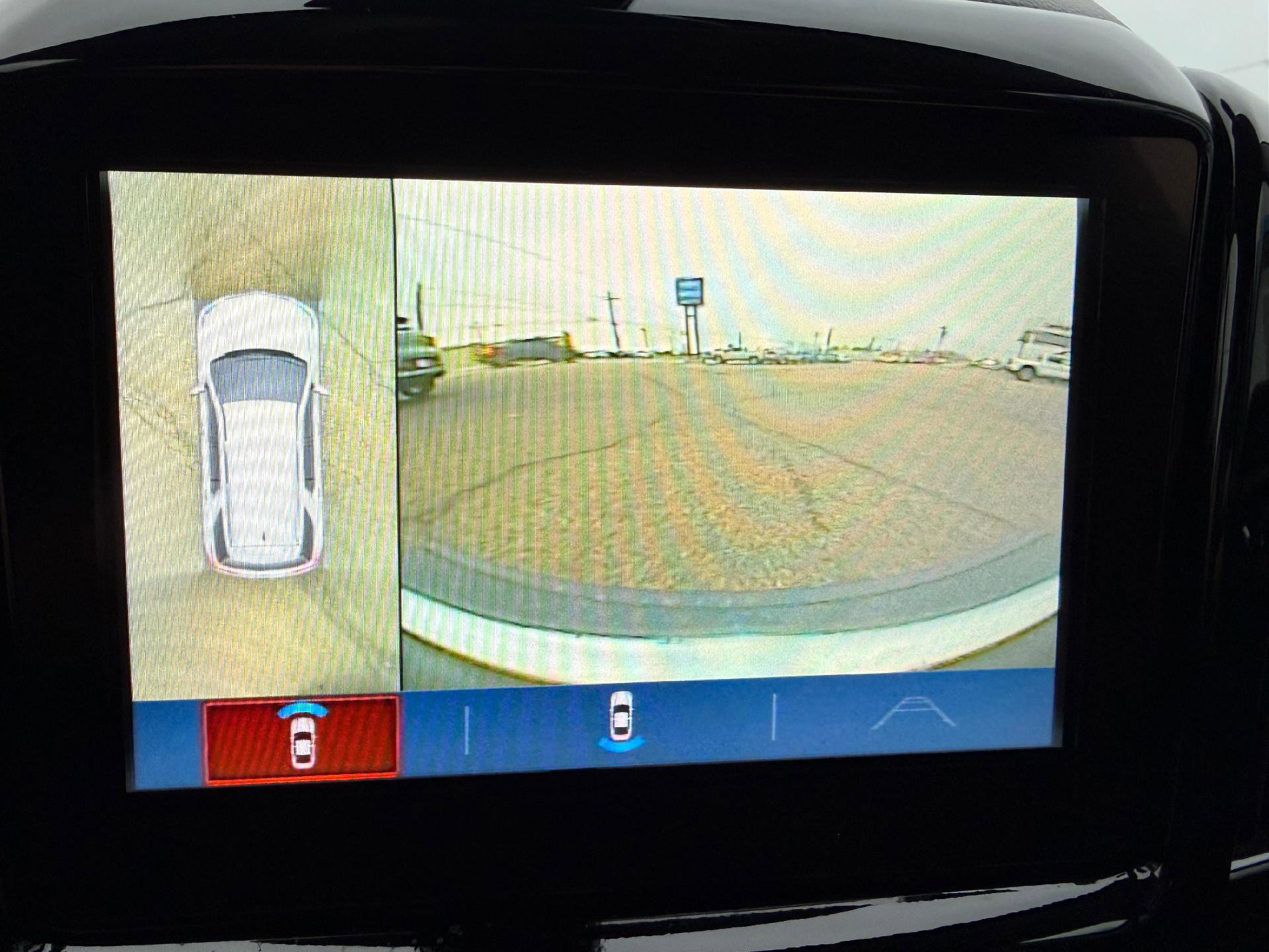 Certified 2018 Chevrolet Traverse LT w/ LPO, Floor Liner Package image 22