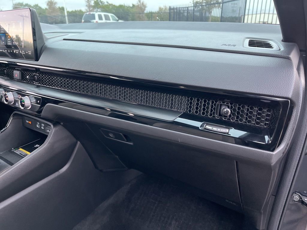 Used 2023 Honda CR-V Sport Touring image 29