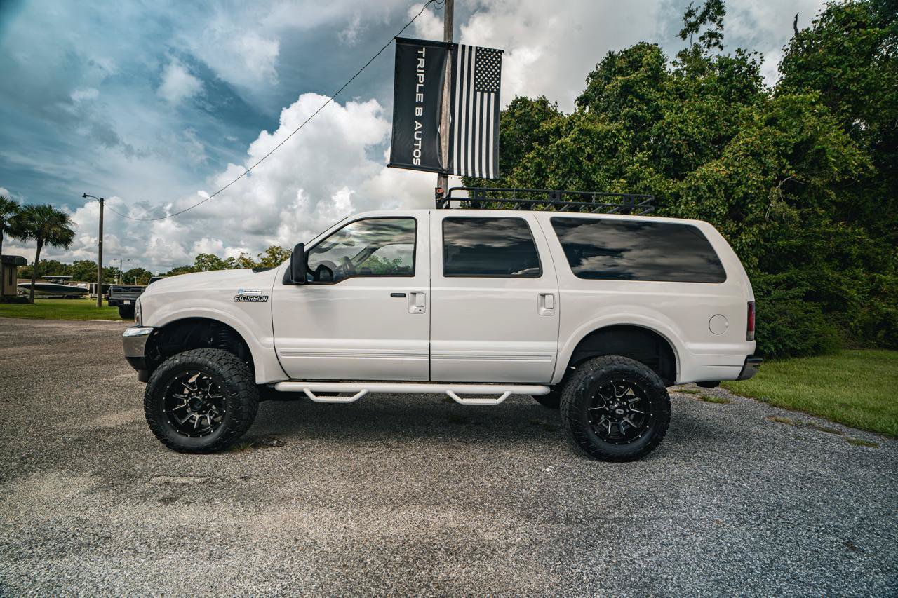Used 2003 Ford Excursion Eddie Bauer AWD/4WD image 2