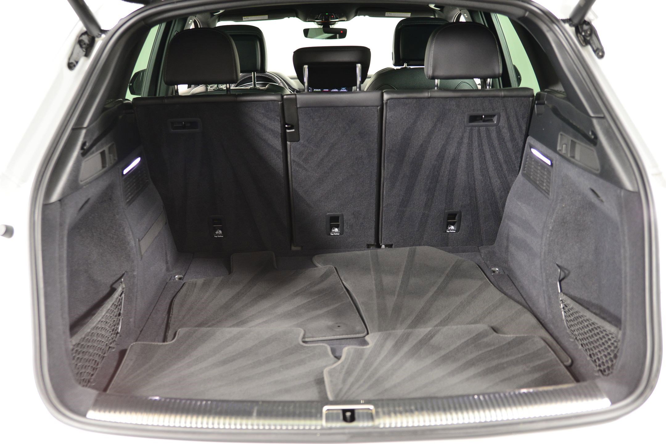 Used 2022 Audi SQ5 Premium Plus w/ Premium Plus Package image 26