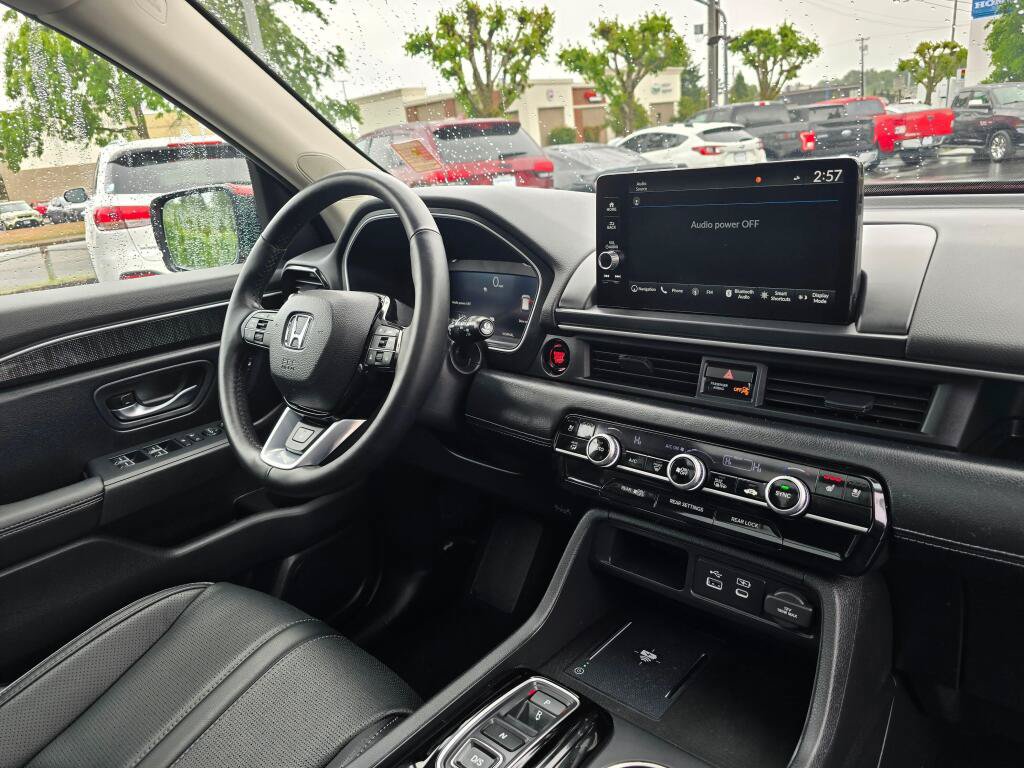 Certified 2025 Honda Pilot Elite image 10