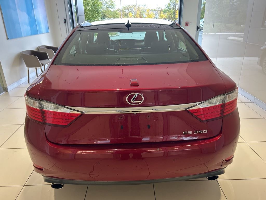 Used 2015 Lexus ES 350 w/ Ultra Luxury Package image 18