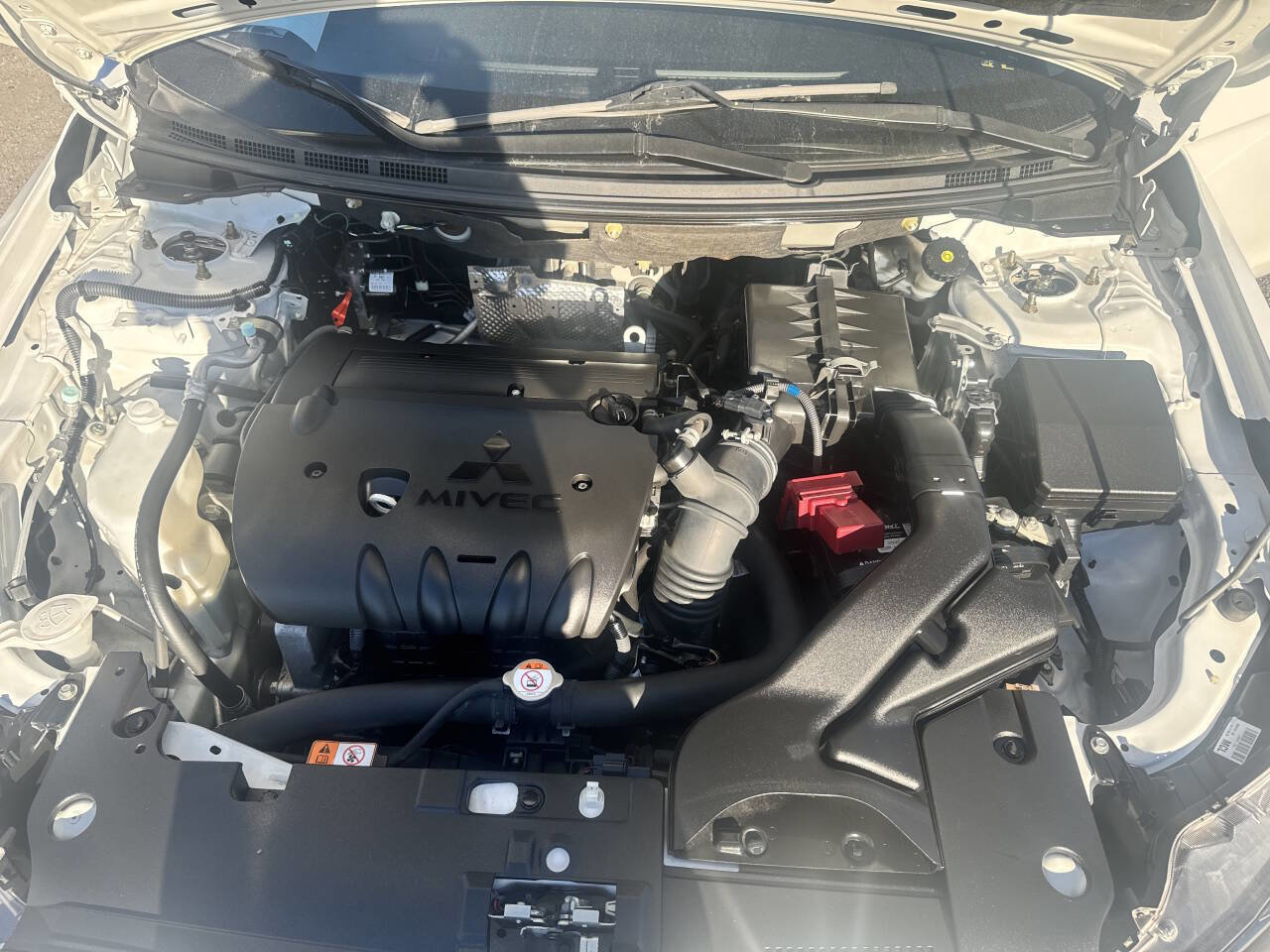 Used 2017 Mitsubishi Lancer ES image 11