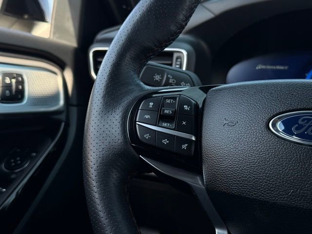 Used 2024 Ford Explorer ST w/ Equipment Group 401A image 12
