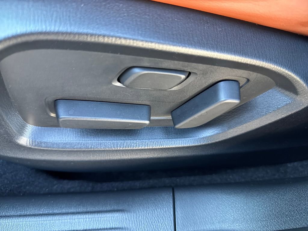Certified 2025 MAZDA CX-5 Carbon Edition image 11