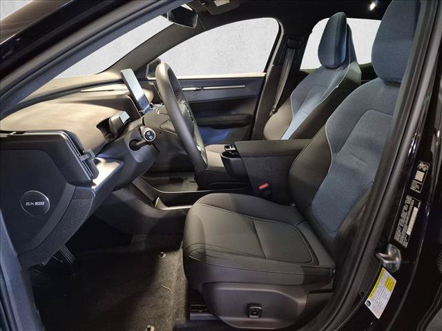 New 2026 Volvo EX30 Plus w/ Protection Package Premier RWD image 4