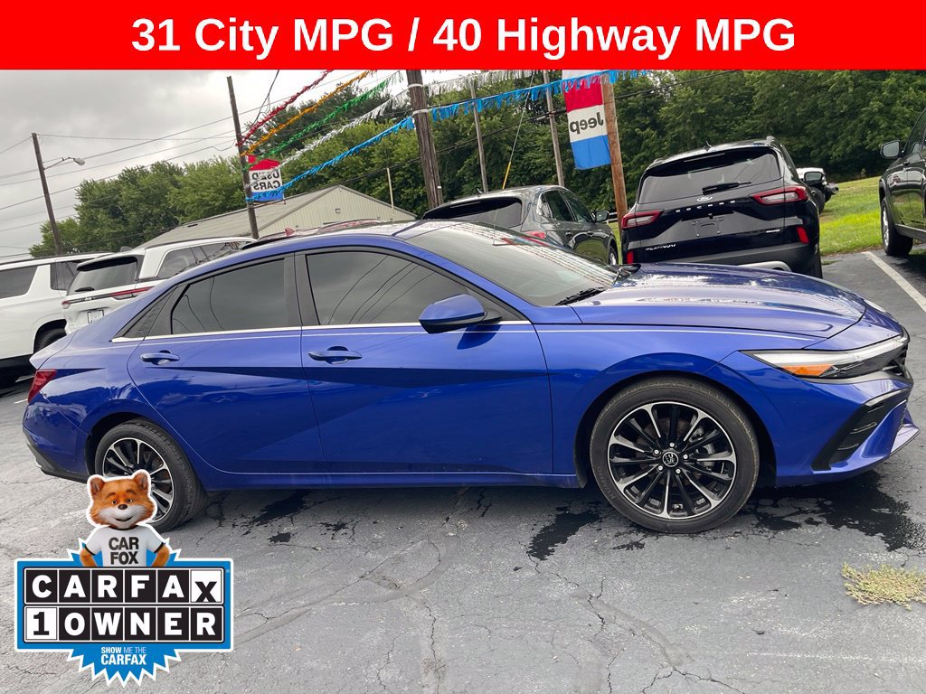 Used 2024 Hyundai Elantra SEL w/ Convenience Package FWD image 1
