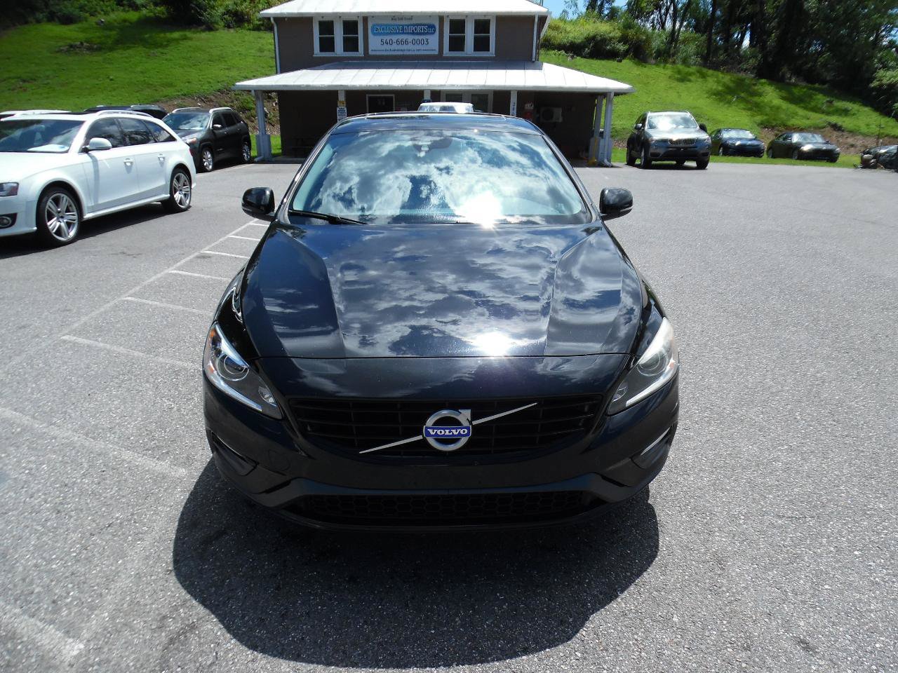 Used 2017 Volvo S60 T5 Dynamic FWD image 9