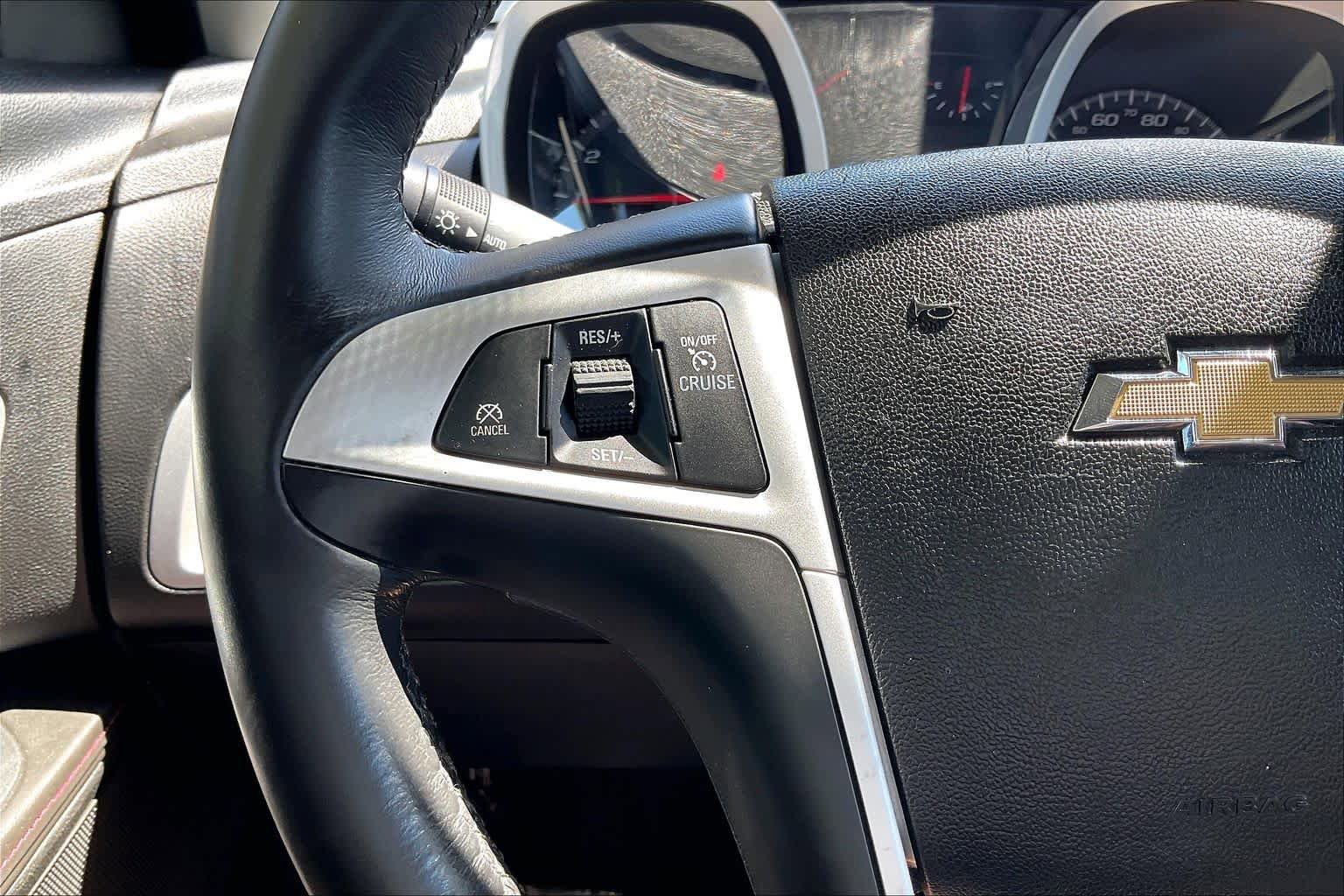 Used 2015 Chevrolet Equinox LT w/ Driver Convenience Package image 18